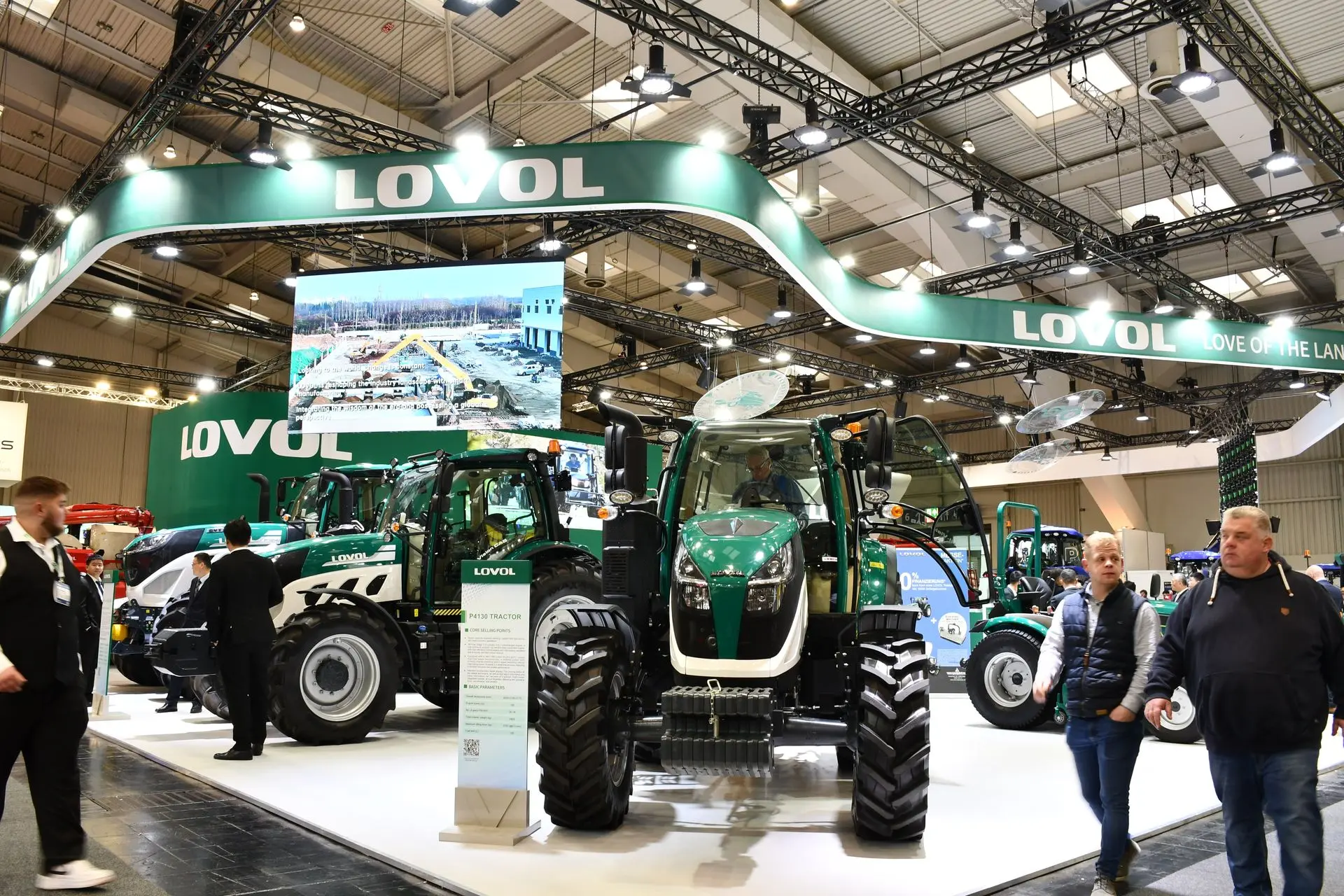 LOVOL E1000 Debuts at Agritechnica 2025
