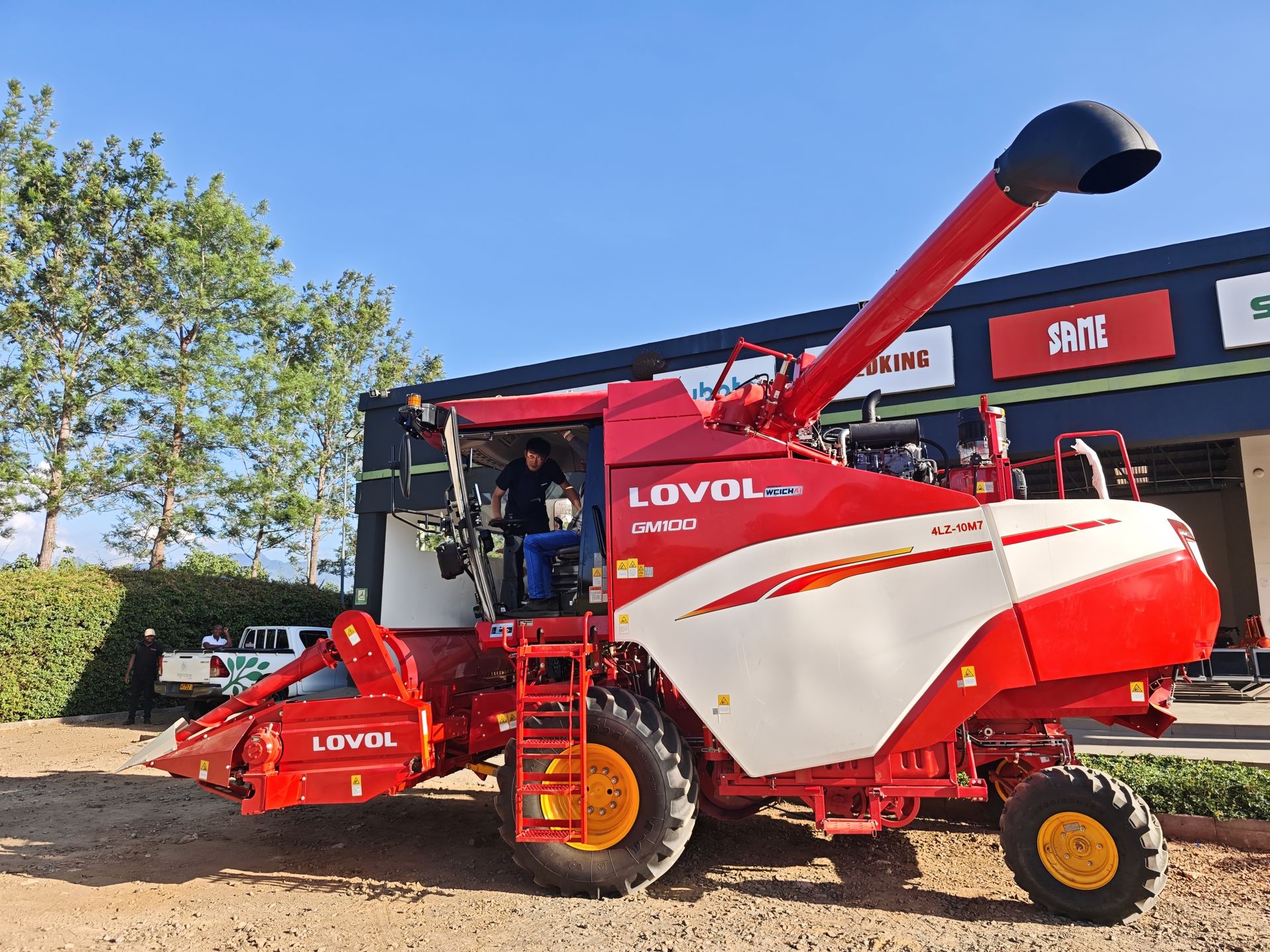 LOVOL Conducts Dealer Training Program in Tanzania